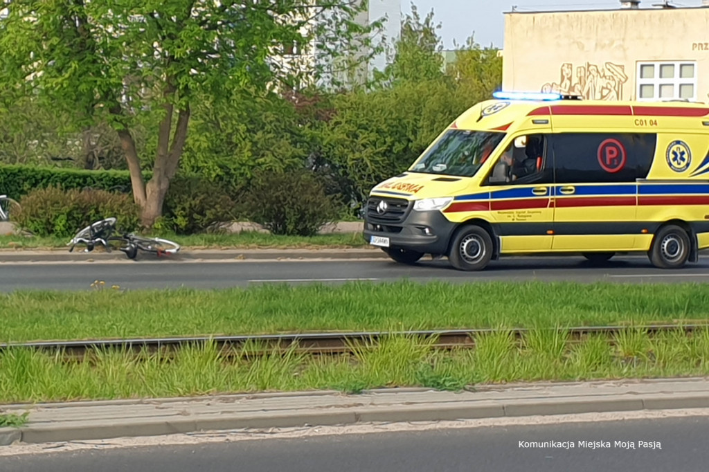 Kolizja rowerzystów na Skarpie