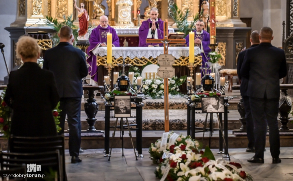 Toruń: pogrzeb Kazimierza i Eleonory Bryndalów