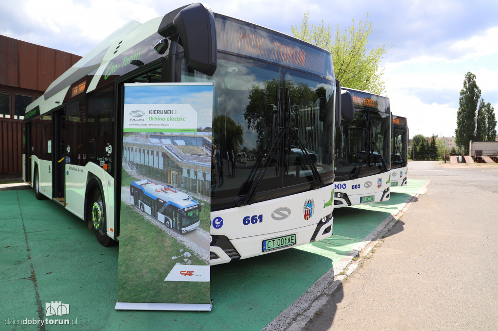 Prezentacja pierwszych eklektycznych autobusów