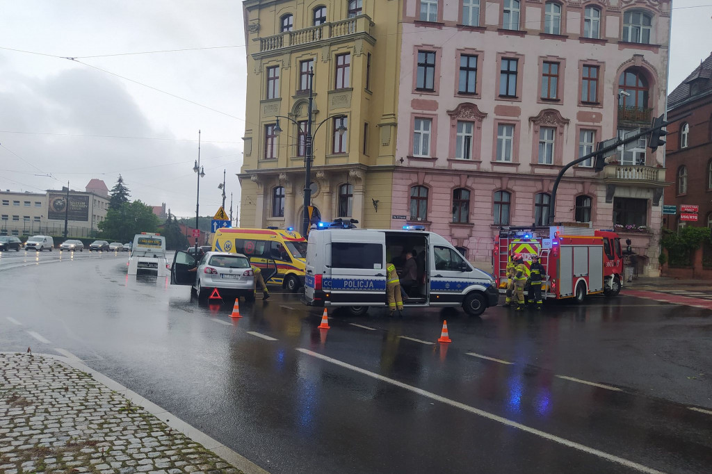 Kolizja przy Warszawskiej w Toruniu