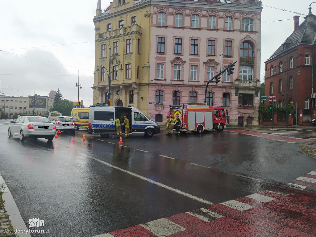 Kolizja przy Warszawskiej w Toruniu