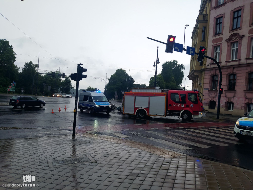 Kolizja przy Warszawskiej w Toruniu