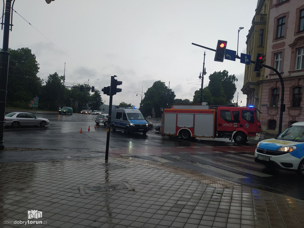 Kolizja przy Warszawskiej w Toruniu