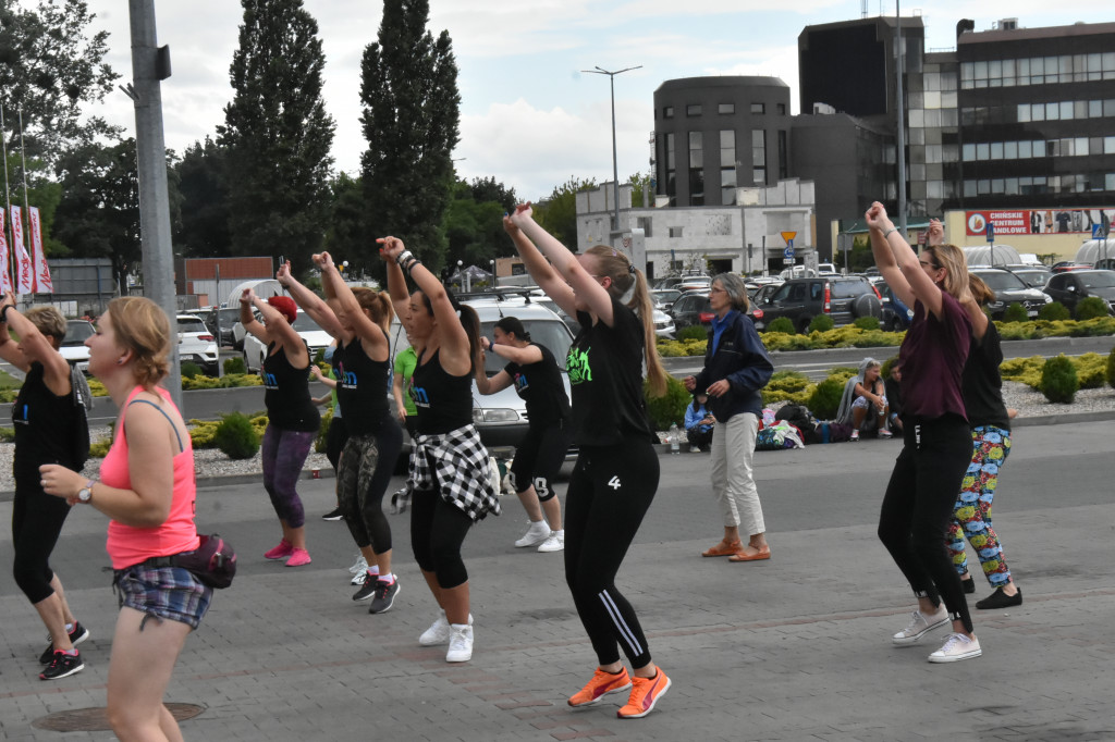 Charytatywny maraton - Zumba dla zwierzaków