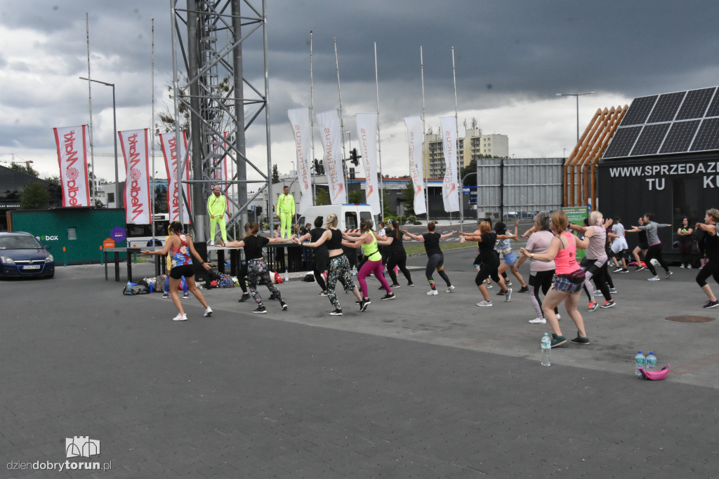 Charytatywny maraton - Zumba dla zwierzaków