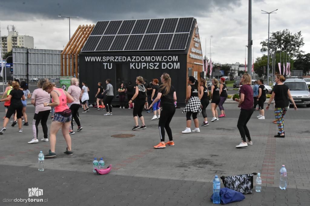 Charytatywny maraton - Zumba dla zwierzaków