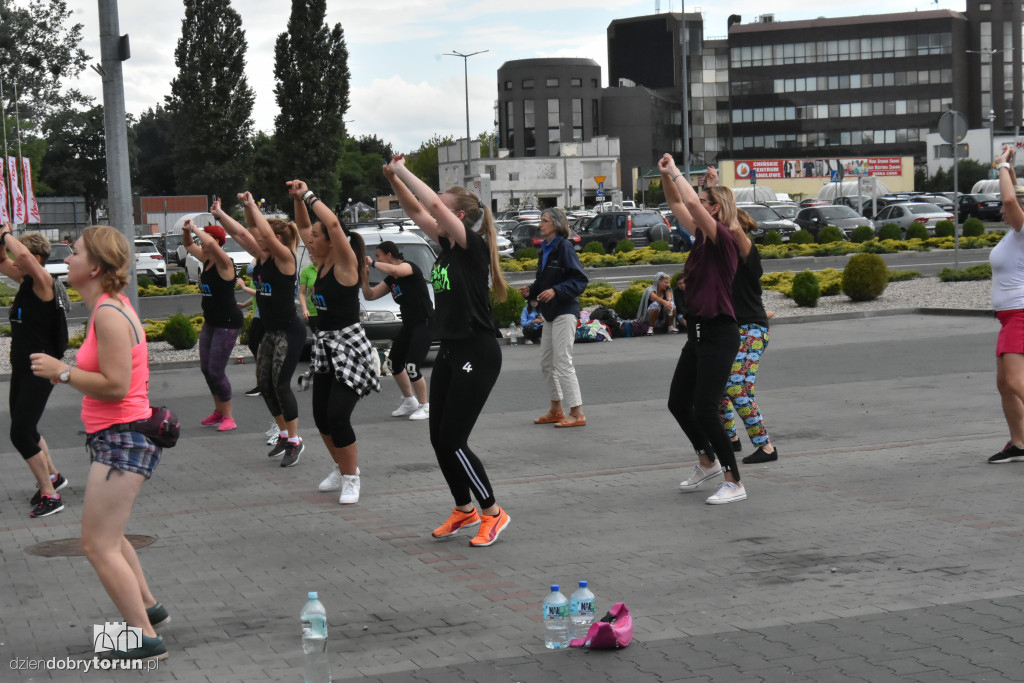 Charytatywny maraton - Zumba dla zwierzaków