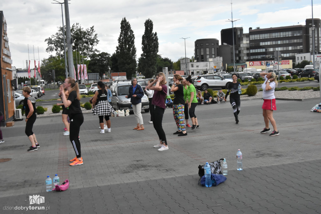 Charytatywny maraton - Zumba dla zwierzaków