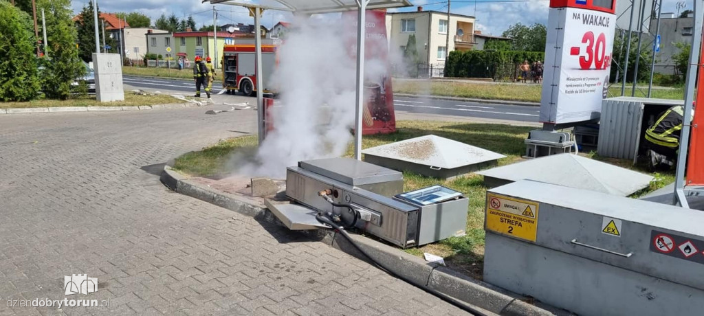 Wypadek na stacji paliw w Toruniu