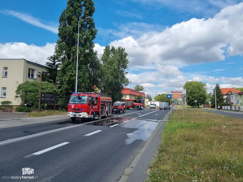 Wypadek na stacji paliw w Toruniu