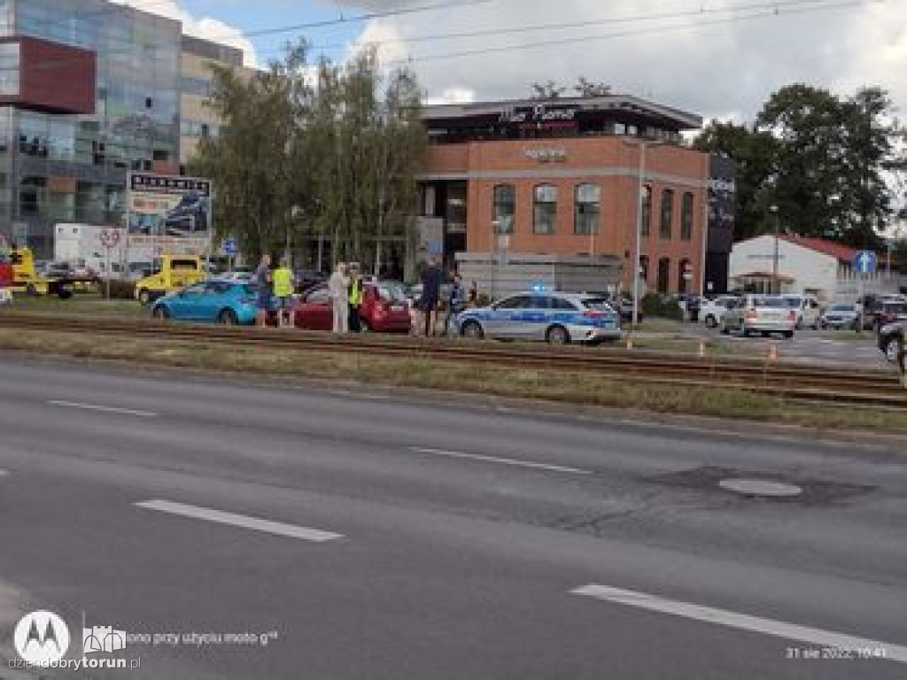 GROŹNIE na Kościuszki! Zderzenie kilku aut.