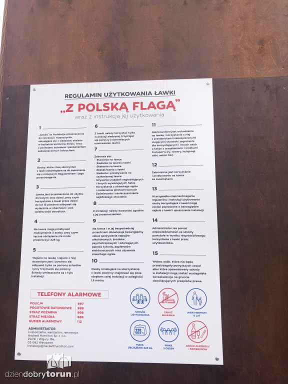 Konferencja radnych KO w sprawie ławeczki patriotycznej