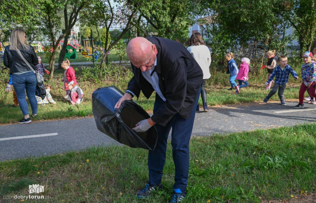 Porządki w rękach przedszkolaków i prezydenta