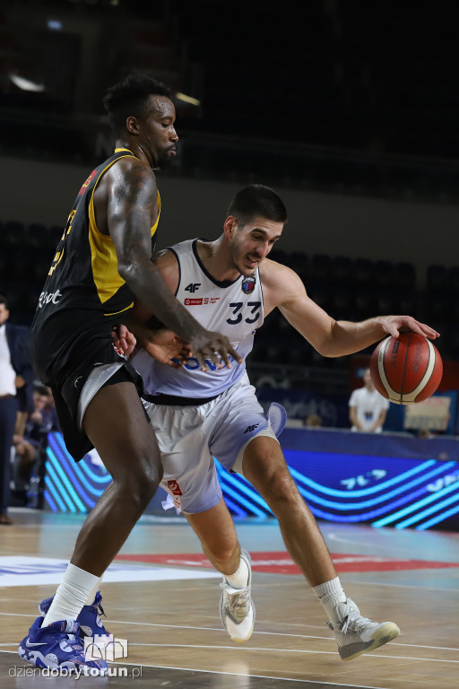 Twarde Pierniki Toruń 79 : 81 Trefl Sopot