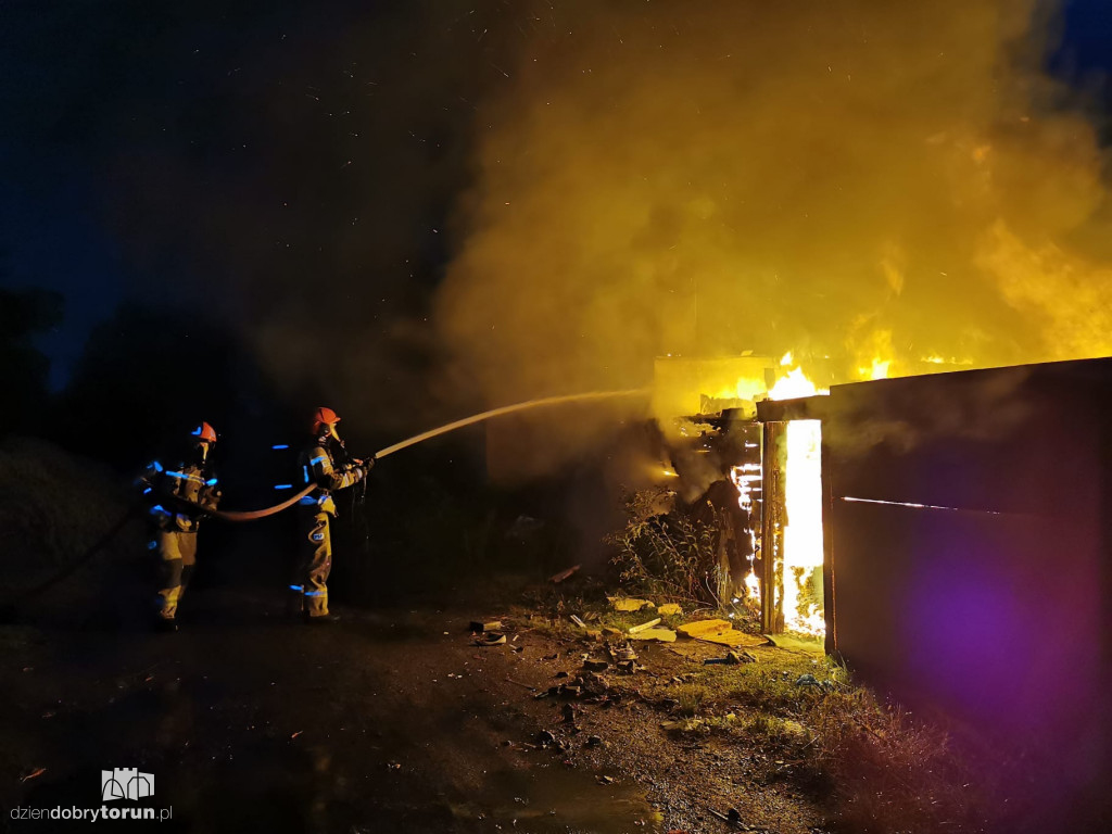 Pożar pustostanu przy Batorego