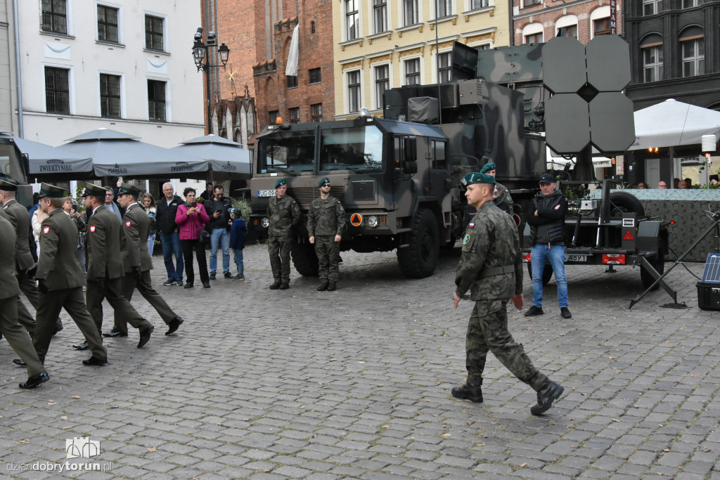Święto żołnierzy w Toruniu