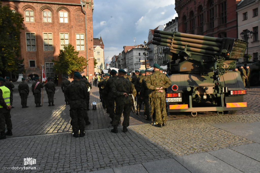 Święto żołnierzy w Toruniu