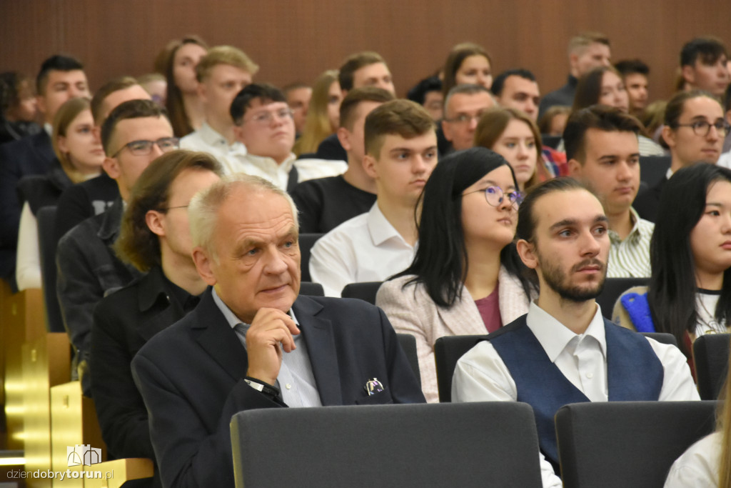 Inauguracja roku akademickiego na UMK