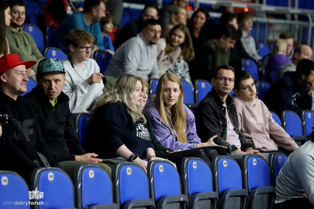 Twarde Pierniki Toruń 72 : 89 Enea Zastal BC Zielona Góra