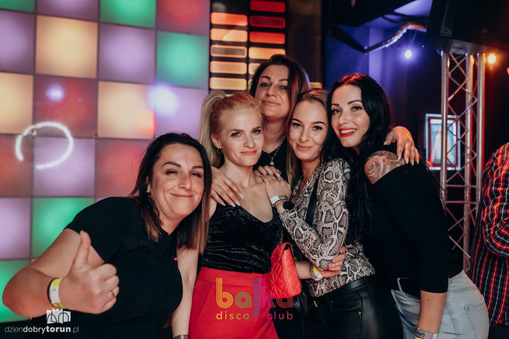 Piątkowa zabawa w klubie Bajka