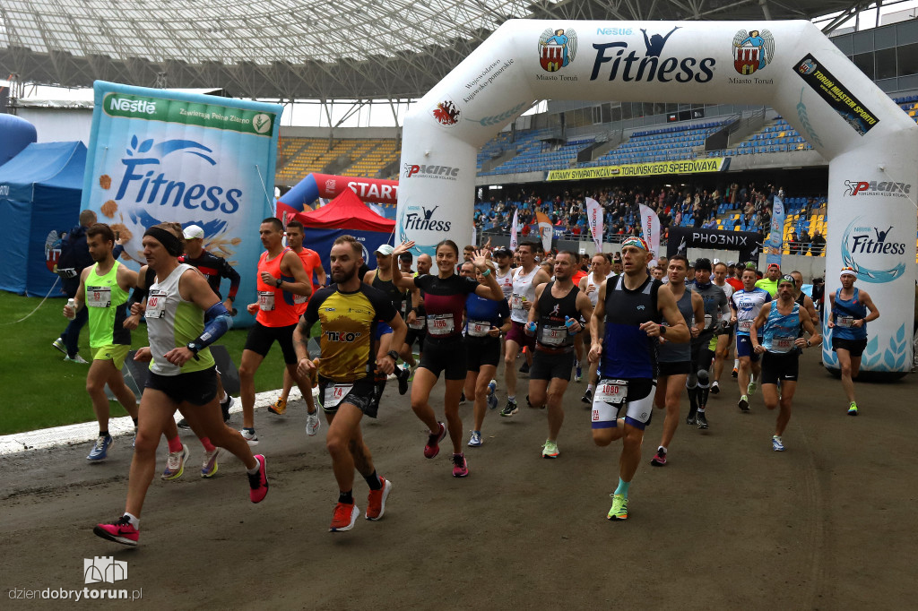 Rywalizacja podczas 39. Toruń Maraton