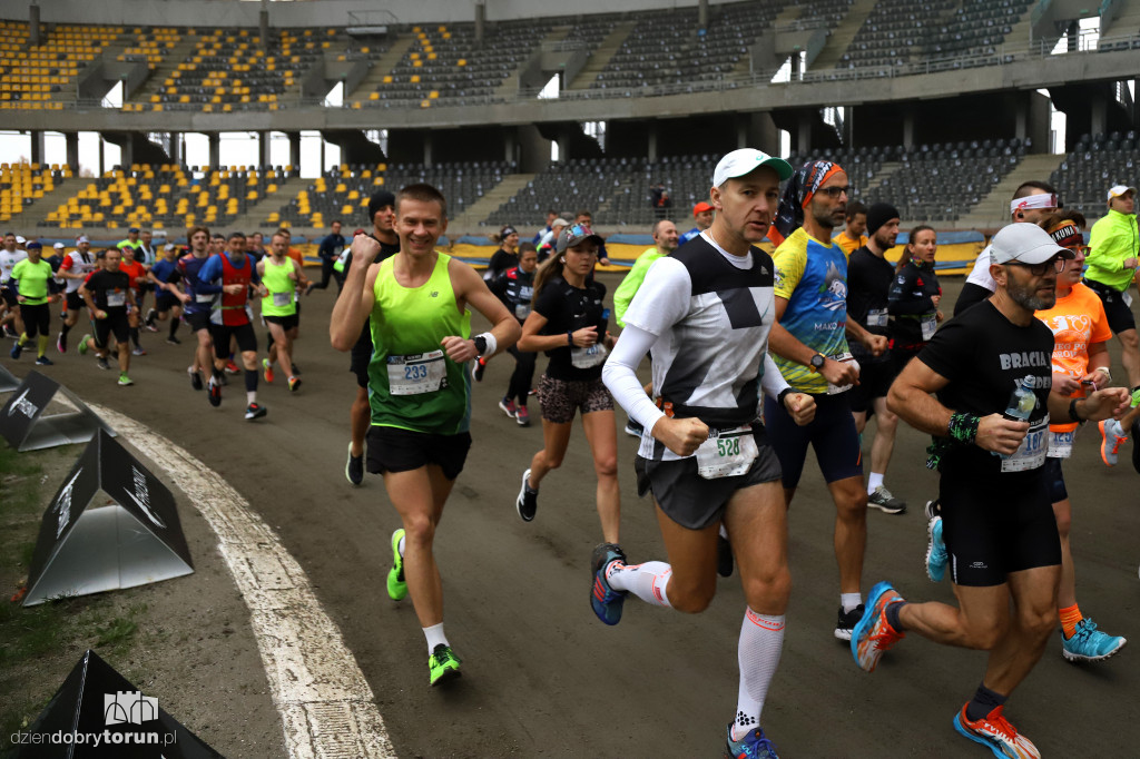 Rywalizacja podczas 39. Toruń Maraton