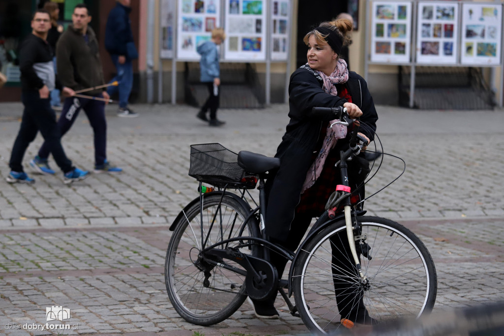 Rowerowa masa krytyczna pod hasłem ,,Bądź widoczny''