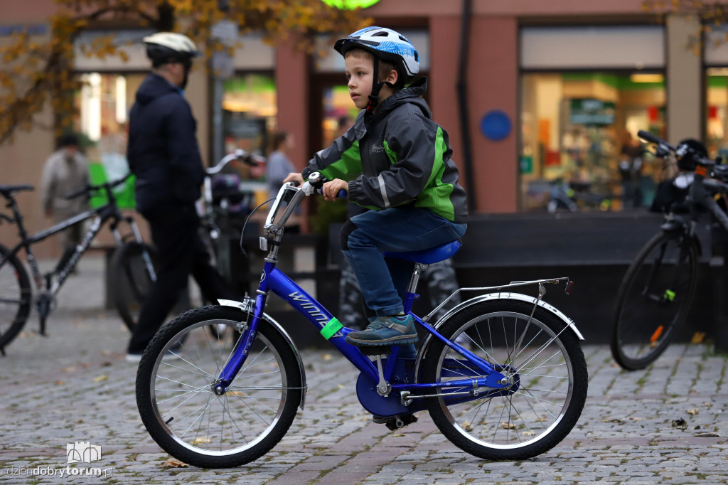 Rowerowa masa krytyczna pod hasłem ,,Bądź widoczny''