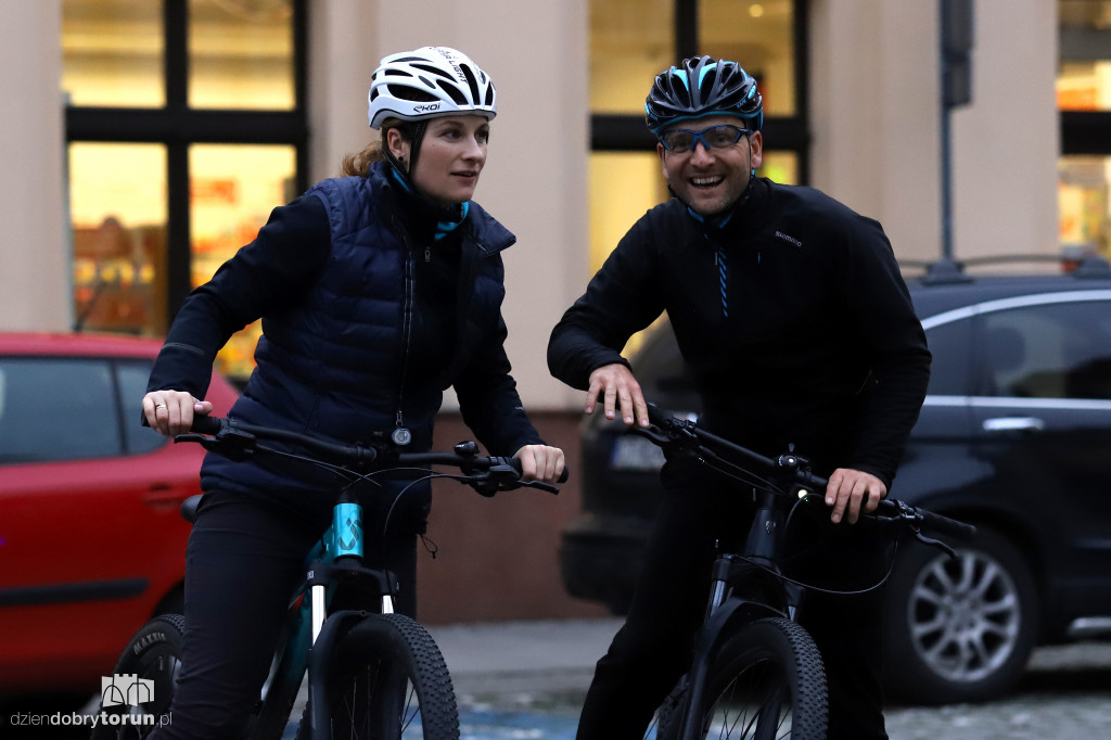 Rowerowa masa krytyczna pod hasłem ,,Bądź widoczny''
