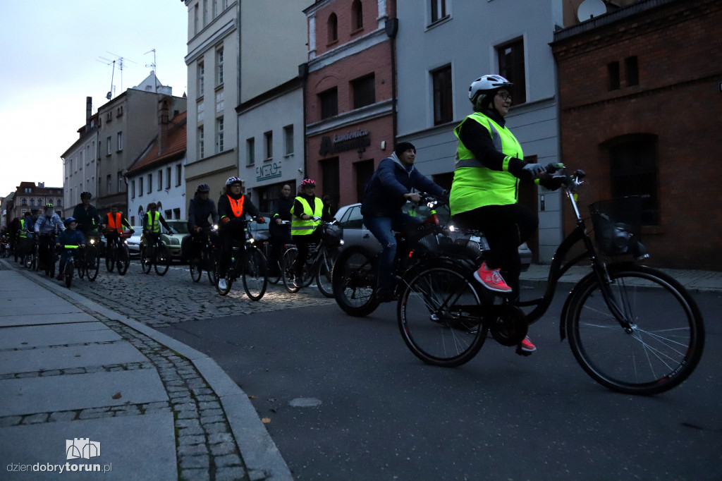 Rowerowa masa krytyczna pod hasłem ,,Bądź widoczny''