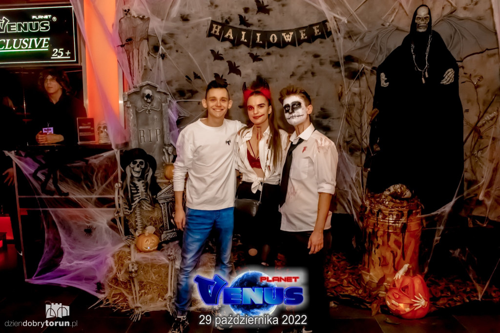 Sobotnia zabawa w Venus Planet Koneck