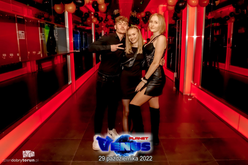Sobotnia zabawa w Venus Planet Koneck