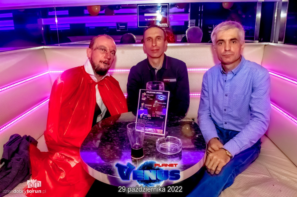 Sobotnia zabawa w Venus Planet Koneck