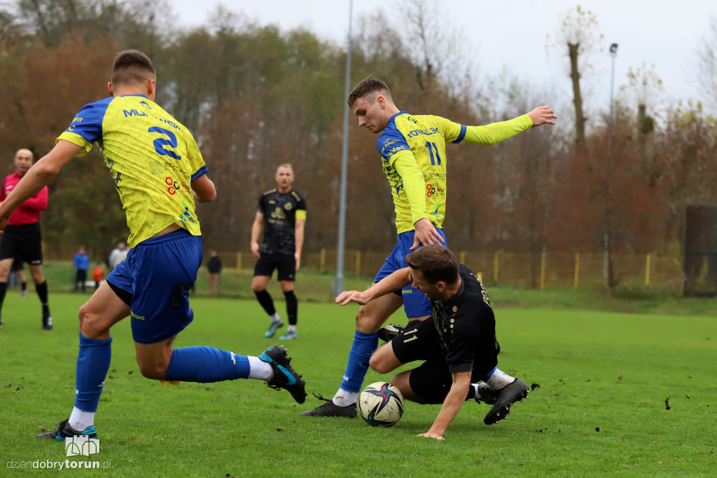 Elana Toruń 2 : 1 Pogoń Mogilno