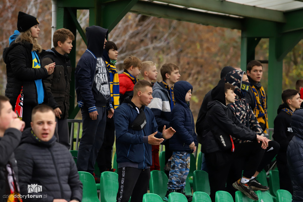 Elana Toruń 2 : 1 Pogoń Mogilno