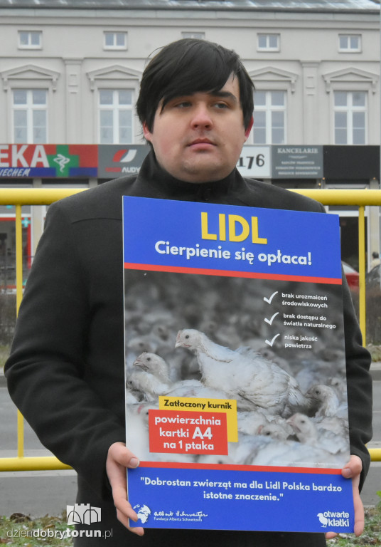 Pikieta pod supermarketem Lidl w Toruniu