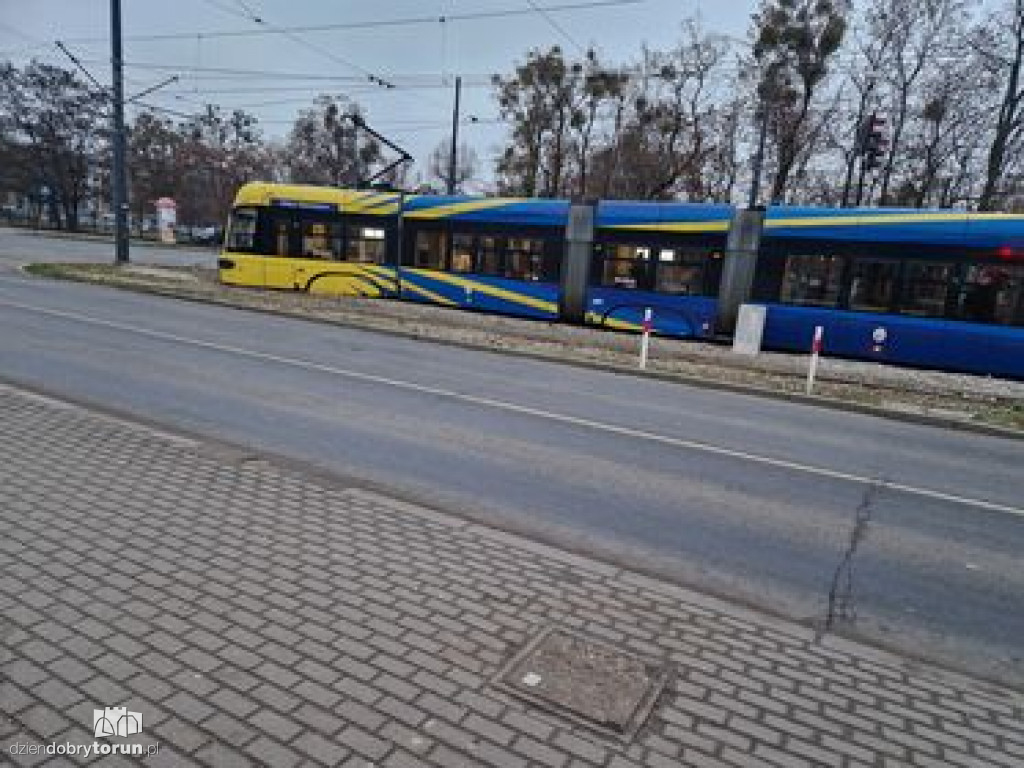 Tramwaj wyjechał z torów przy Sienkiewicza