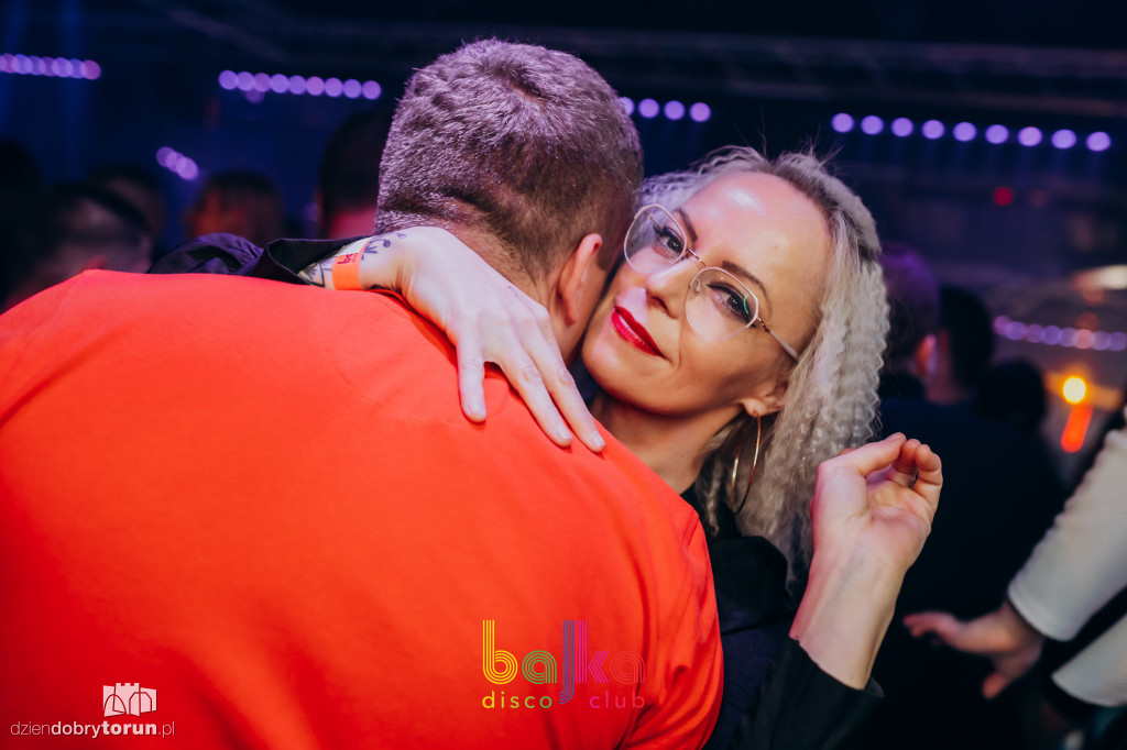 Szalona impreza w klubie Bajka