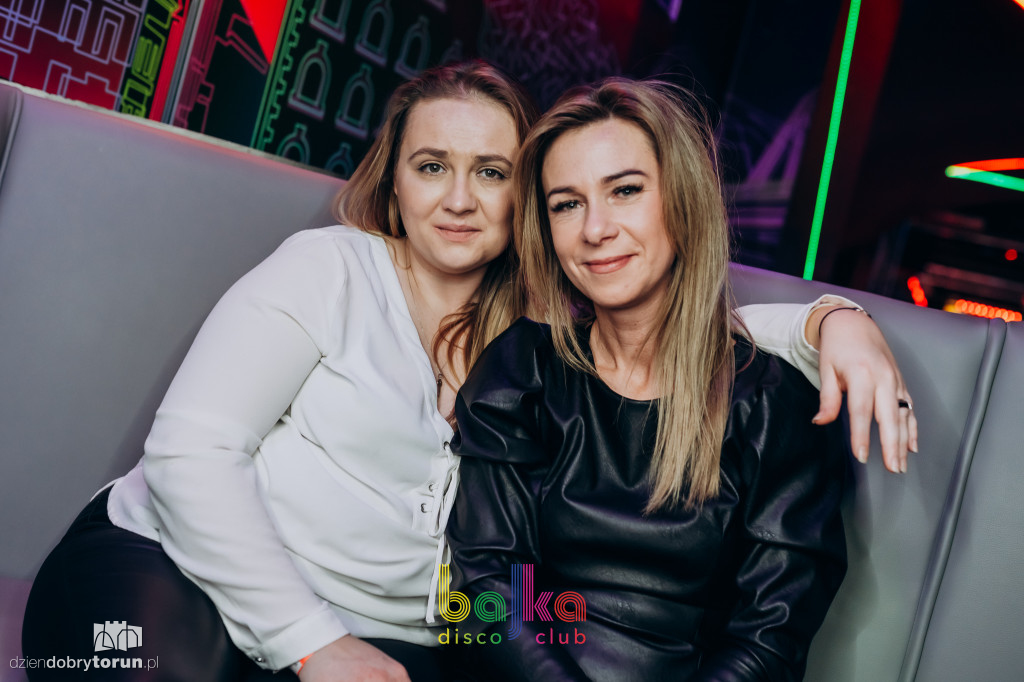 Szalona impreza w klubie Bajka