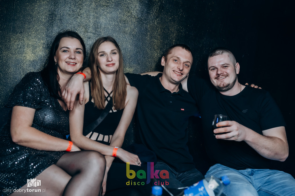 Szalona impreza w klubie Bajka