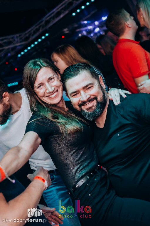 Szalona impreza w klubie Bajka