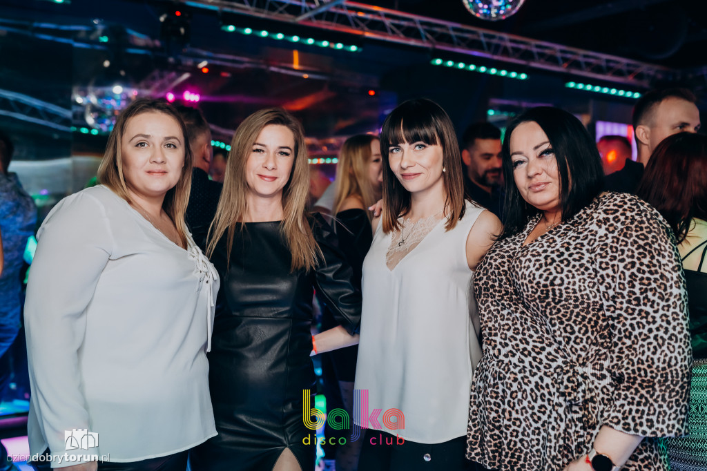 Szalona impreza w klubie Bajka