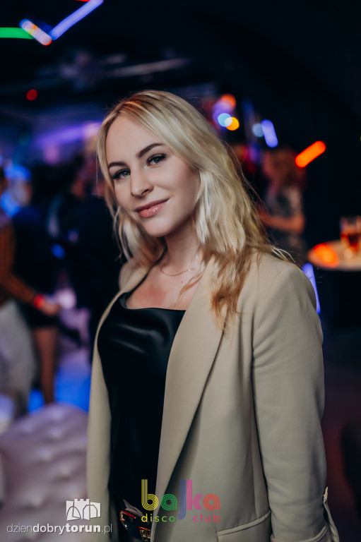 Szalona impreza w klubie Bajka