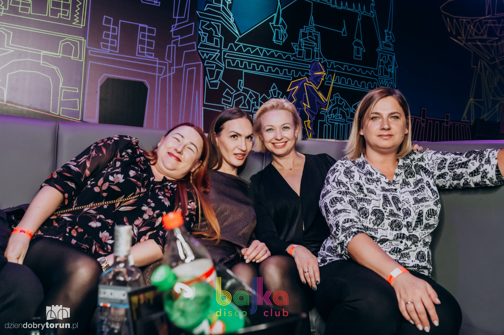 Szalona impreza w klubie Bajka
