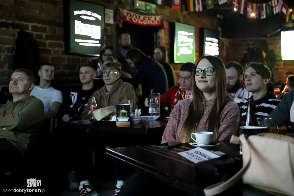 Strefa kibica w Pubie Mentzen