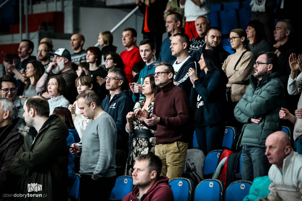 Twarde Pierniki Toruń 92 : 88 PGE Spójnia Stargard