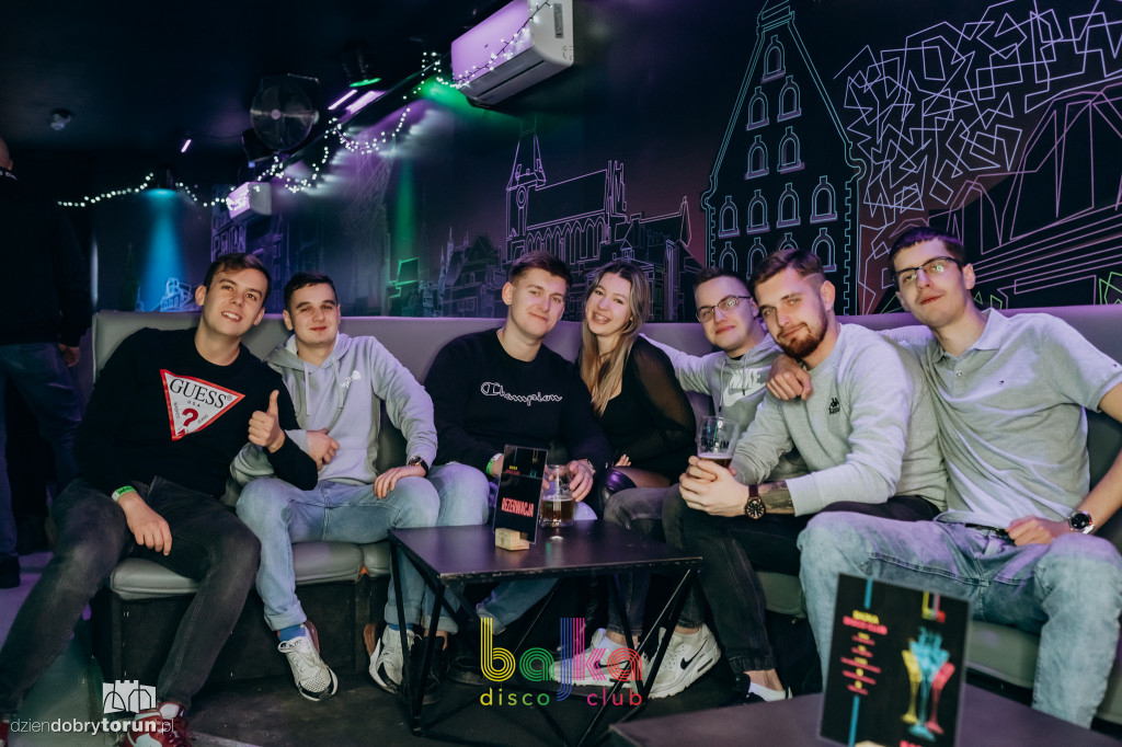 Weekendowa impreza w toruńskiej Bajce
