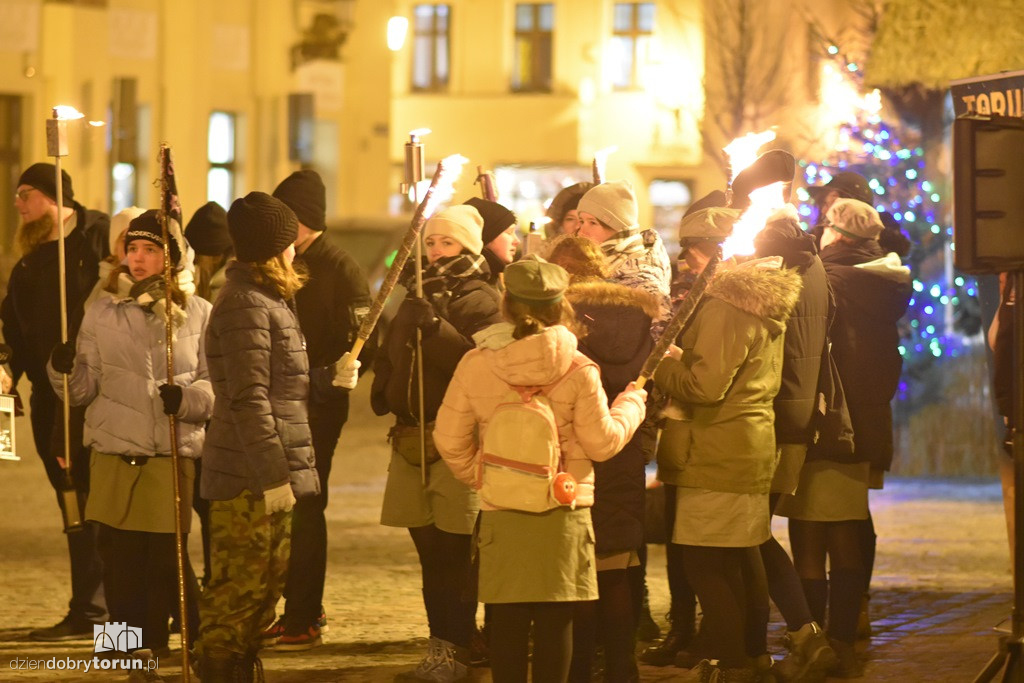 Betlejemskie Światło Pokoju w Toruniu