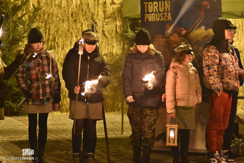 Betlejemskie Światło Pokoju w Toruniu