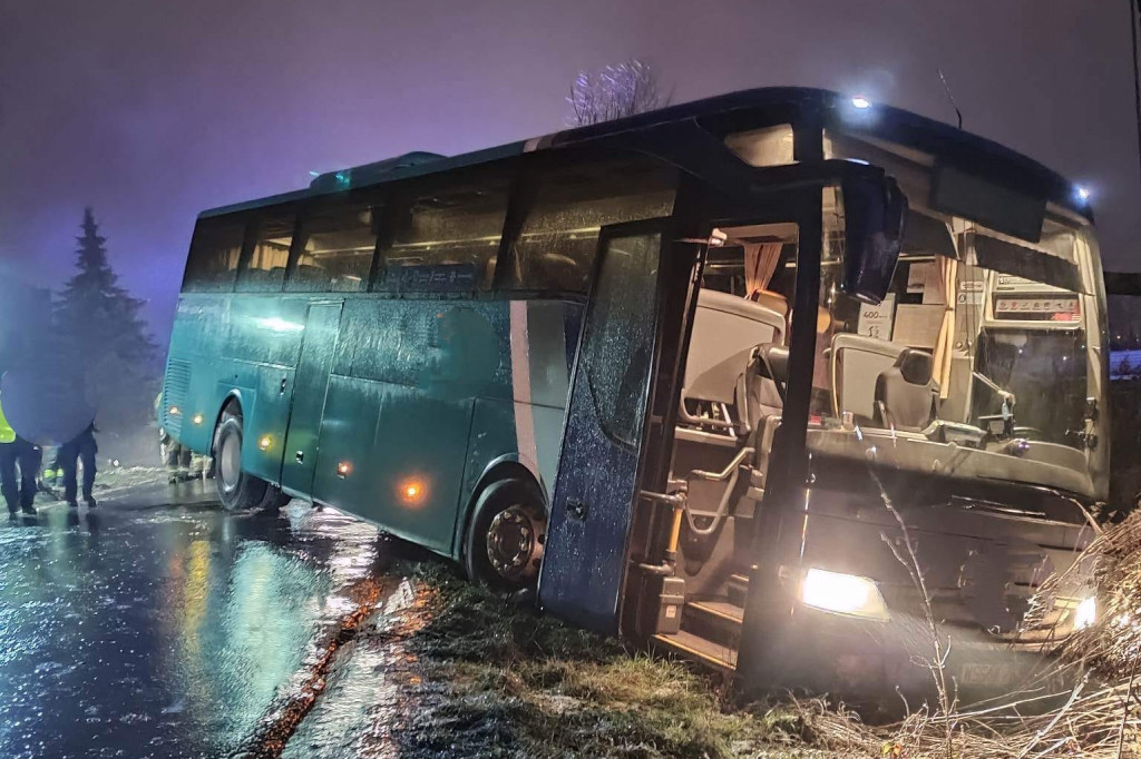 Wypadek autobusu pod Toruniem